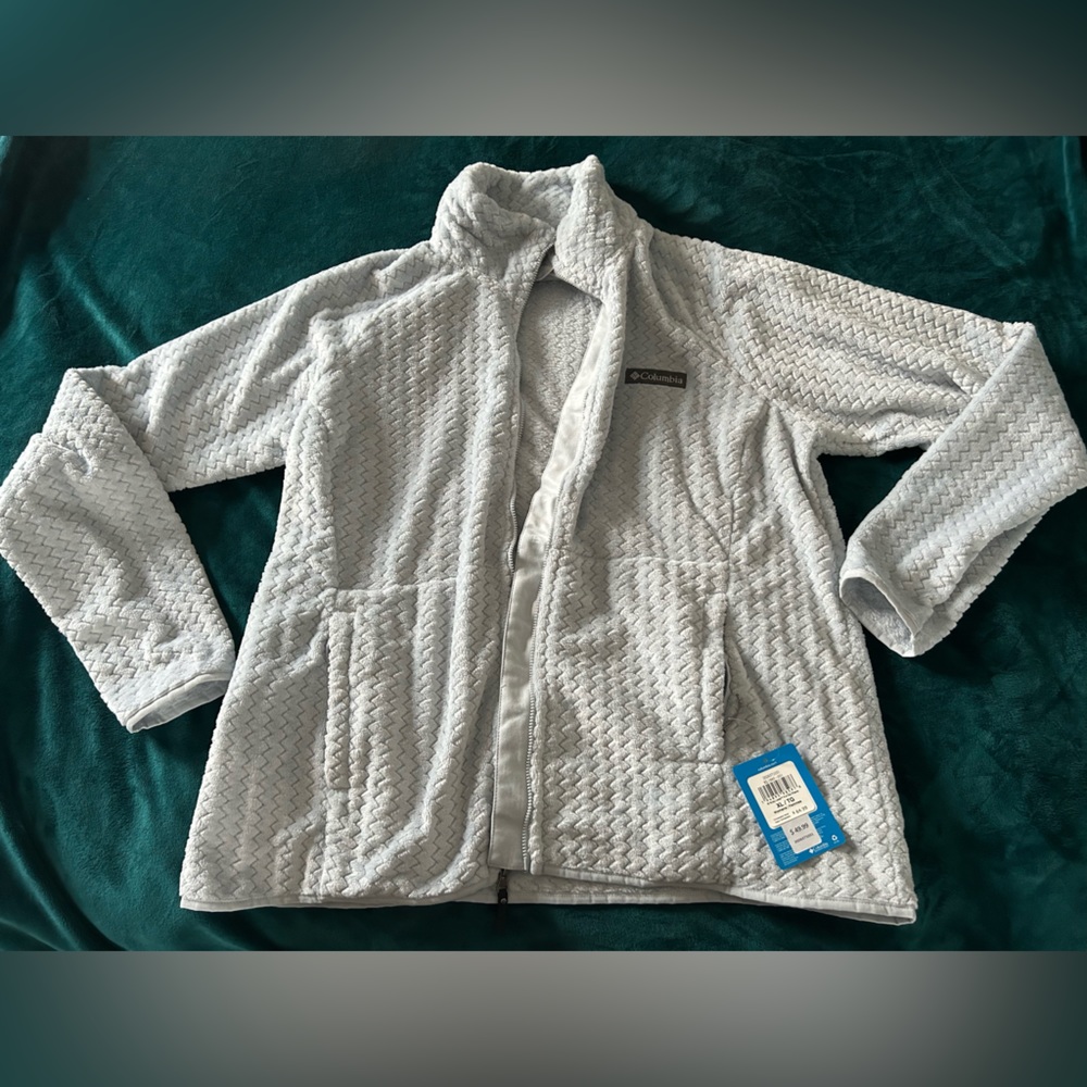Columbia Zip up!